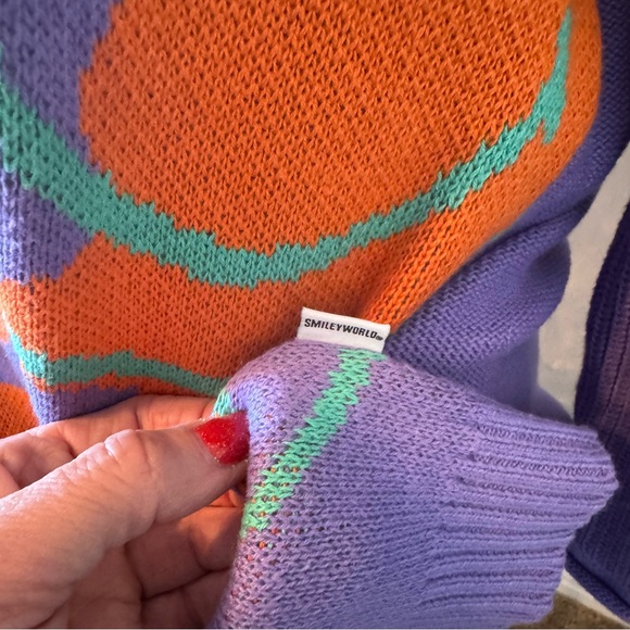 LOGO Lori Goldstein Smiley World Purple Orange Sweater Green Smiley M - Picture 6 of 9